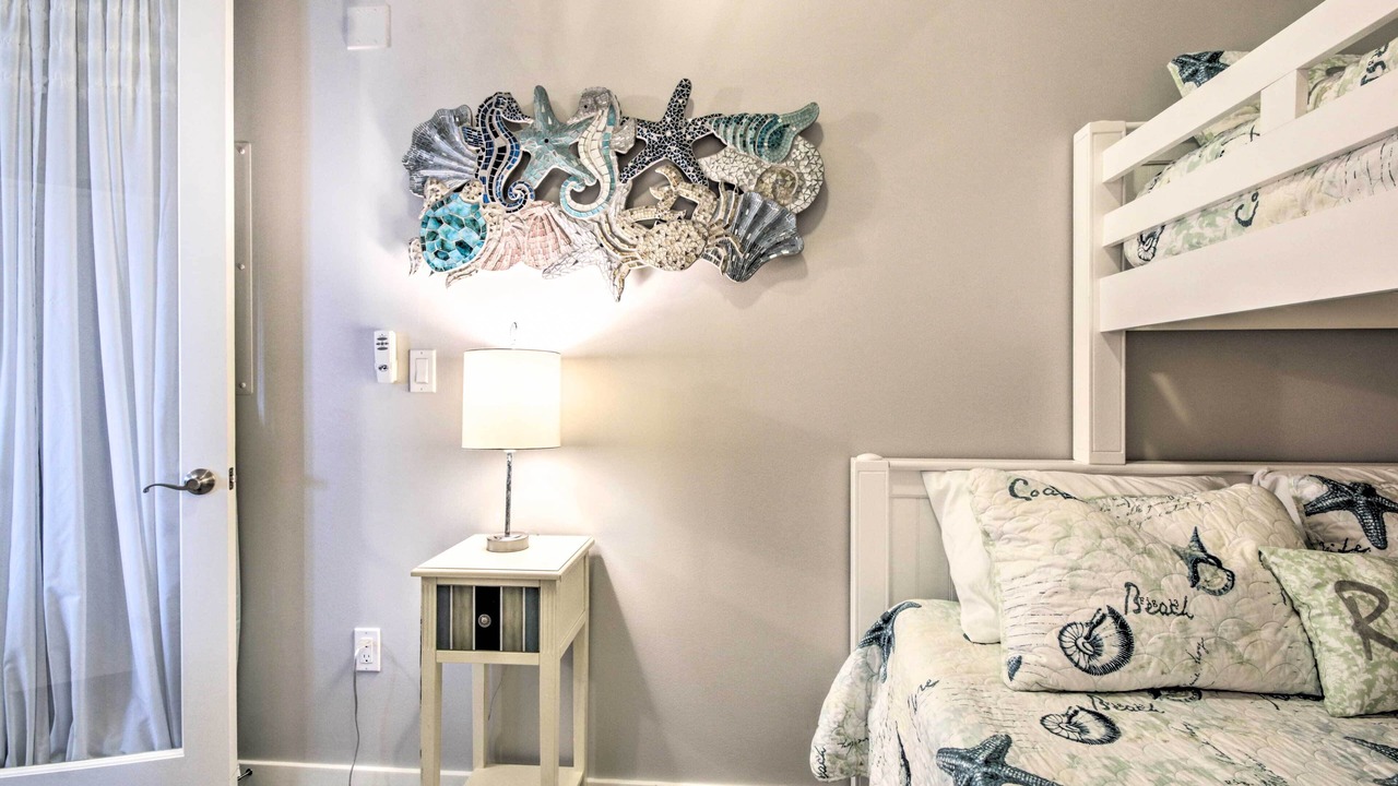 Photo of Bedroom in Galveston