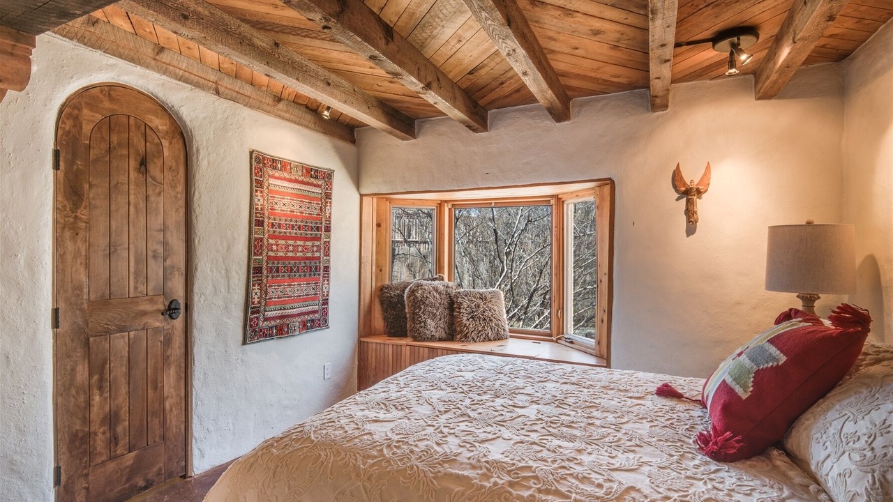 Photo of Bedroom in Historic Eastside