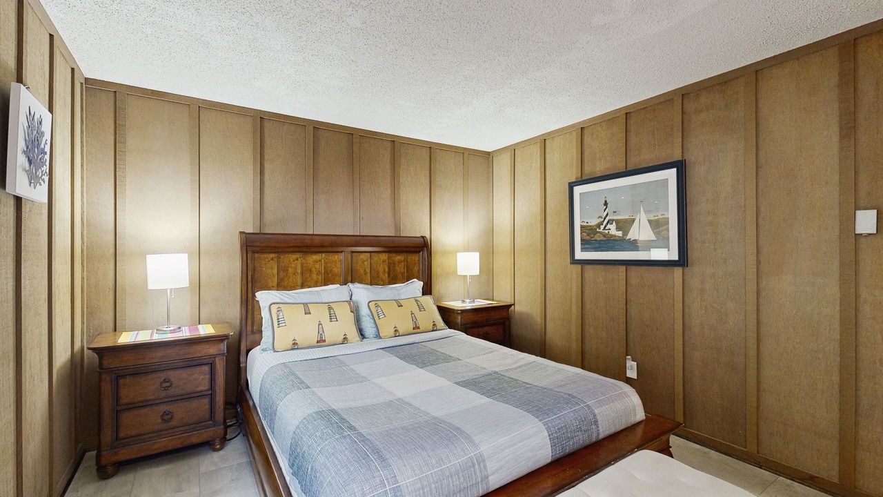 Photo of Bedroom in Roads End