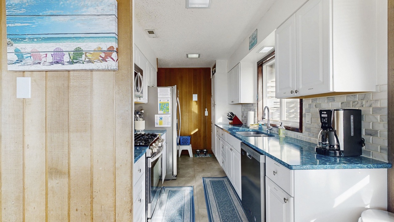 Photo of Kitchen in Roads End