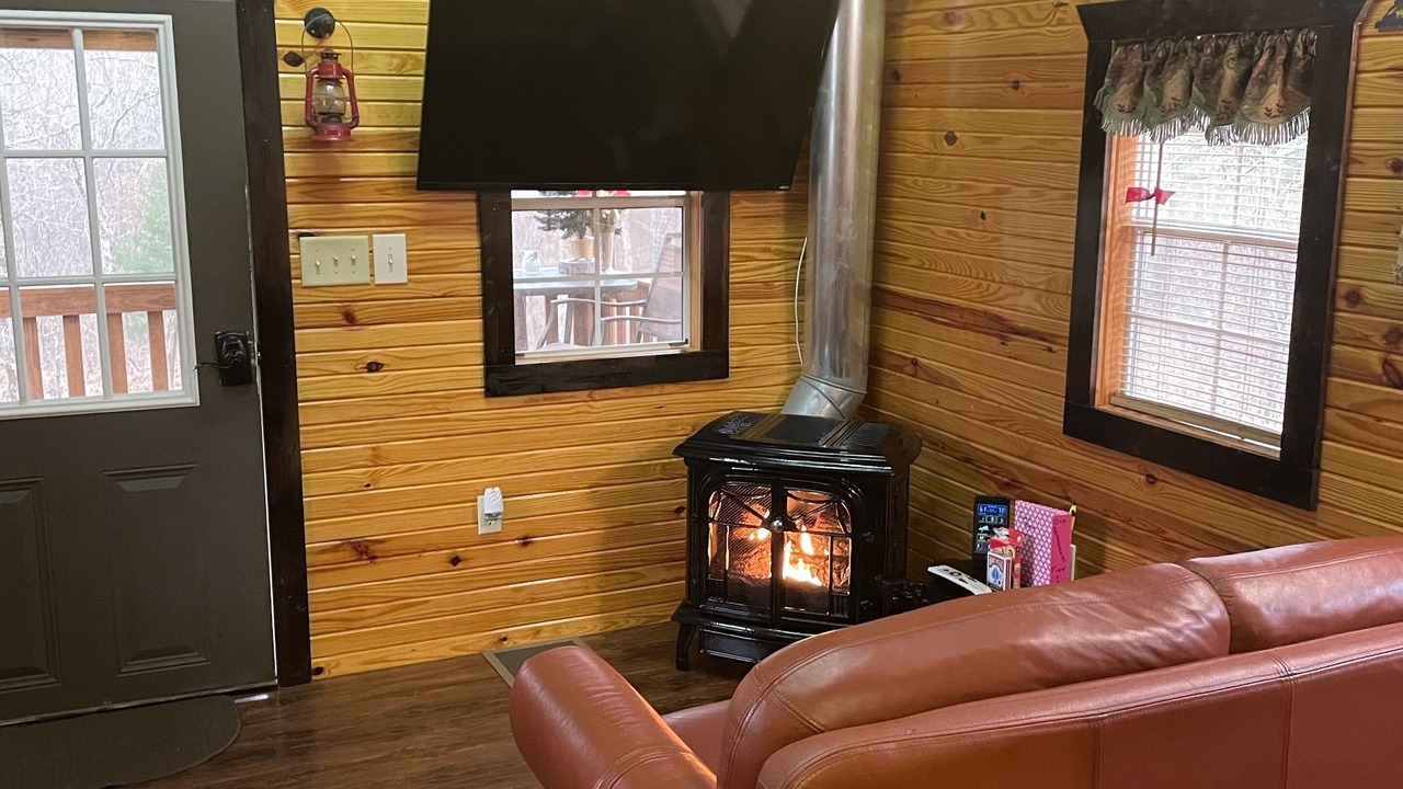 Photo of Livingroom in Eminence