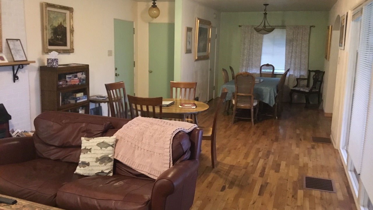 Photo of Livingroom in East Colorado Springs