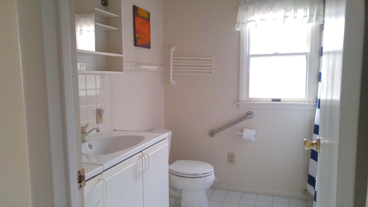 Photo of Bathroom in Bethlehem