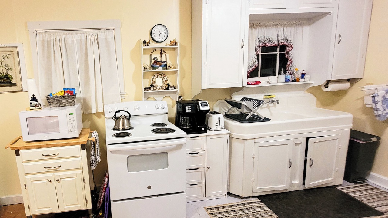 Photo of Kitchen in Conneaut