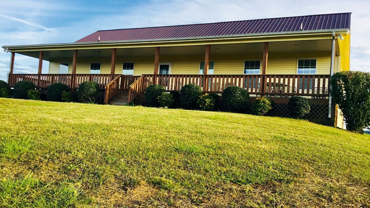 Photo of Others in Wartrace