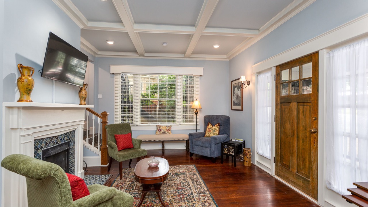 Photo of Livingroom in Winston - Salem