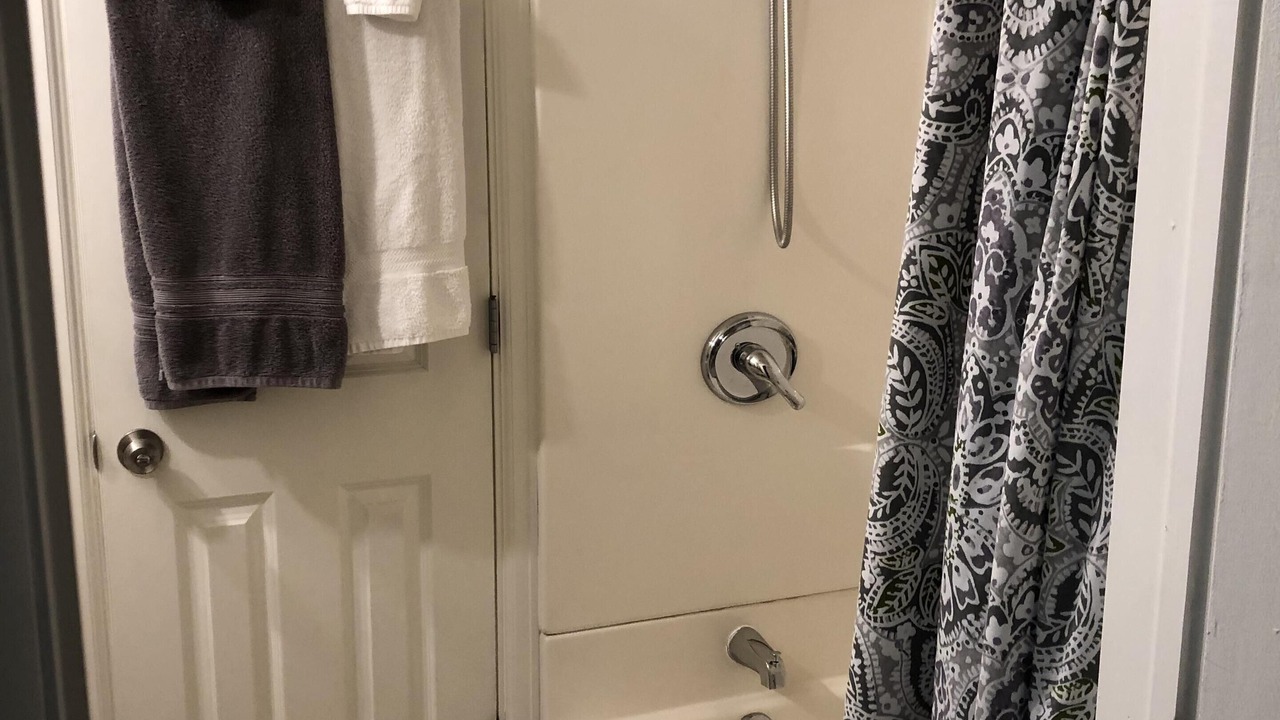 Photo of Bathroom in Devil's Thumb - Rolling Hill