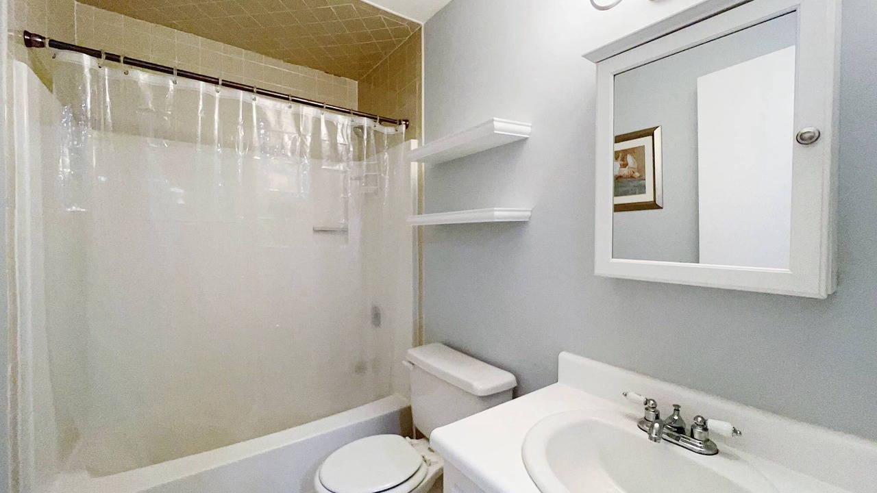 Photo of Bathroom in Townsend's Inlet