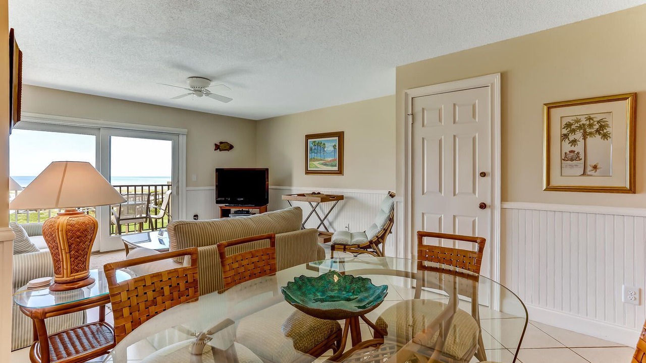 Photo of Livingroom in Amelia City