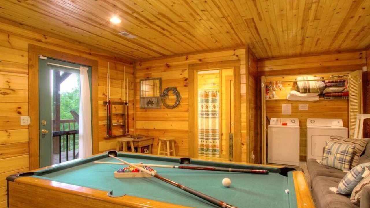 Photo of Bedroom in Gatlinburg - Pigeon Forge
