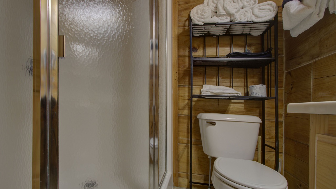 Photo of Bathroom in Wears Valley