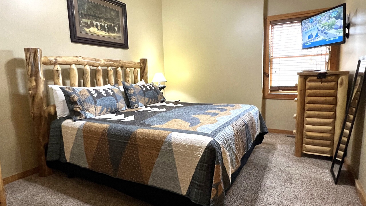Photo of Bedroom in Gatlinburg - Pigeon Forge