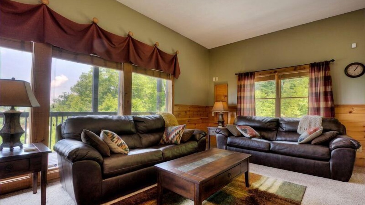 Photo of Livingroom in Gatlinburg - Pigeon Forge