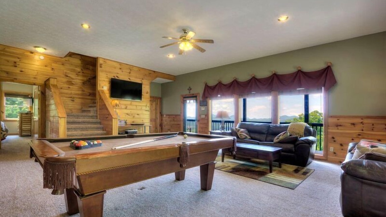 Photo of Bedroom in Gatlinburg - Pigeon Forge