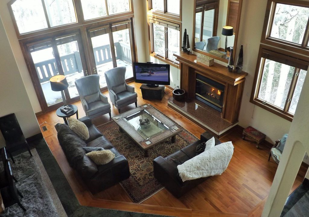 Photo of Livingroom in Highland Meadows
