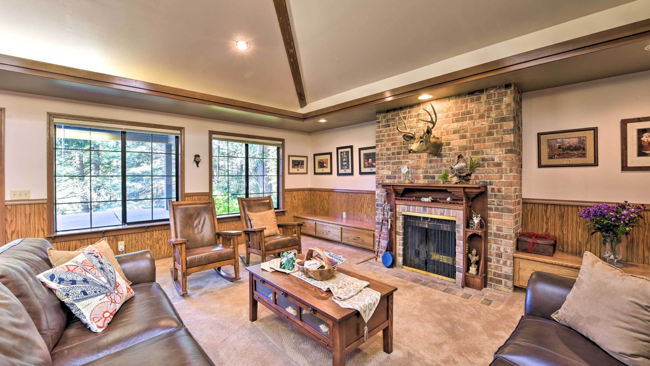 Photo of Livingroom in Camano Island