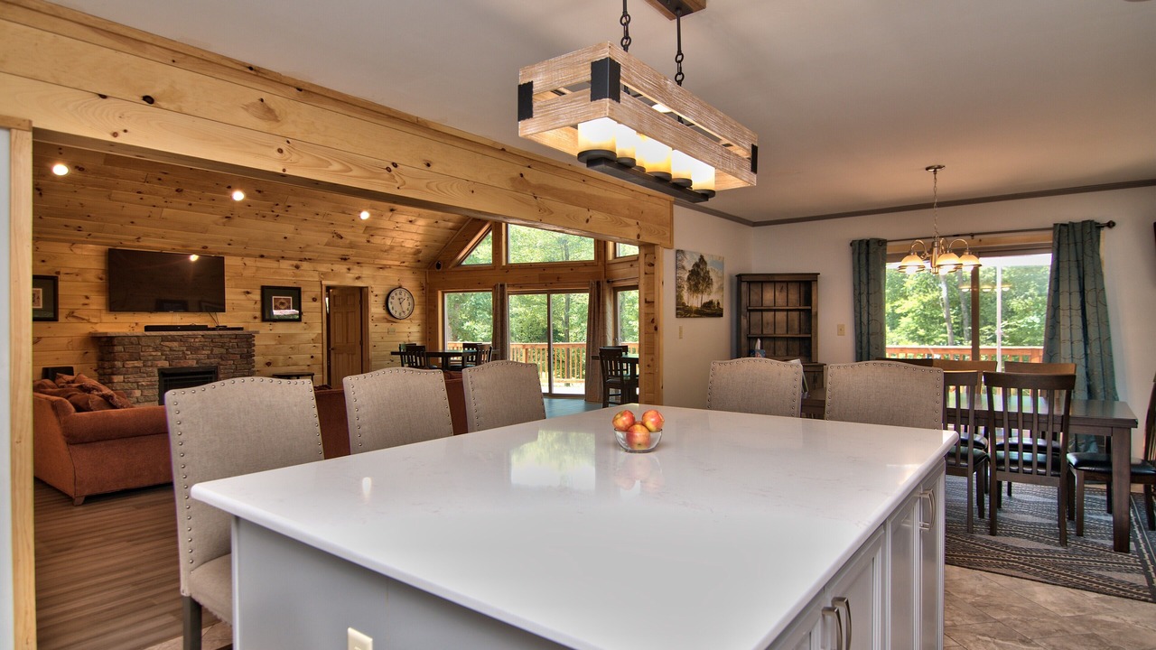 Photo of Bedroom in Hickory Hills