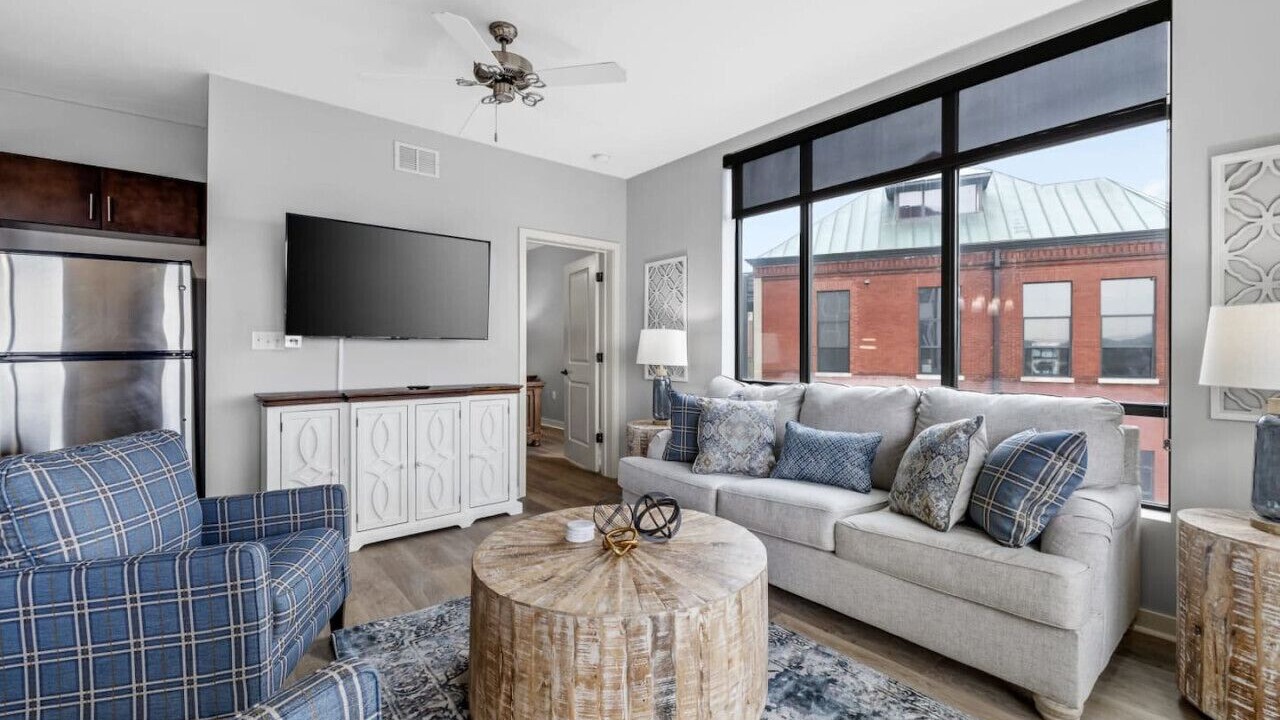 Photo of Livingroom in Rolling Mill Hill