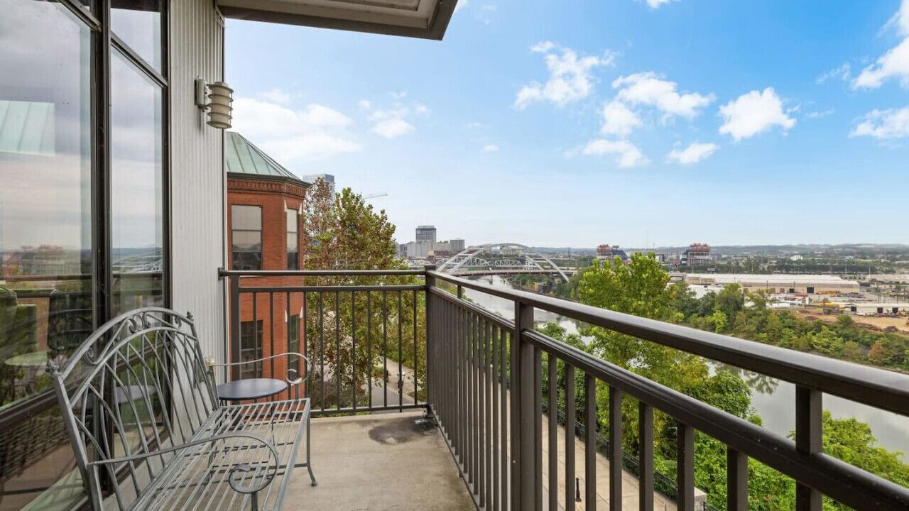 Photo of Outdoor in Rolling Mill Hill