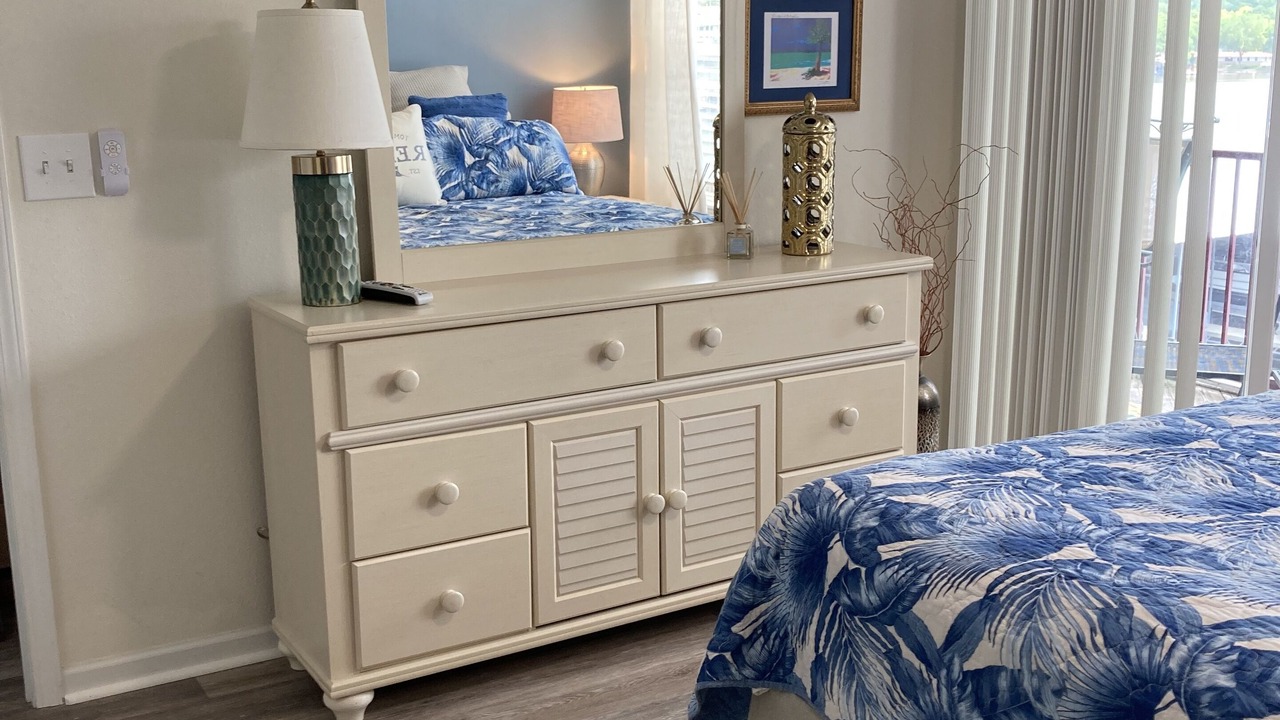 Photo of Bedroom in Camdenton