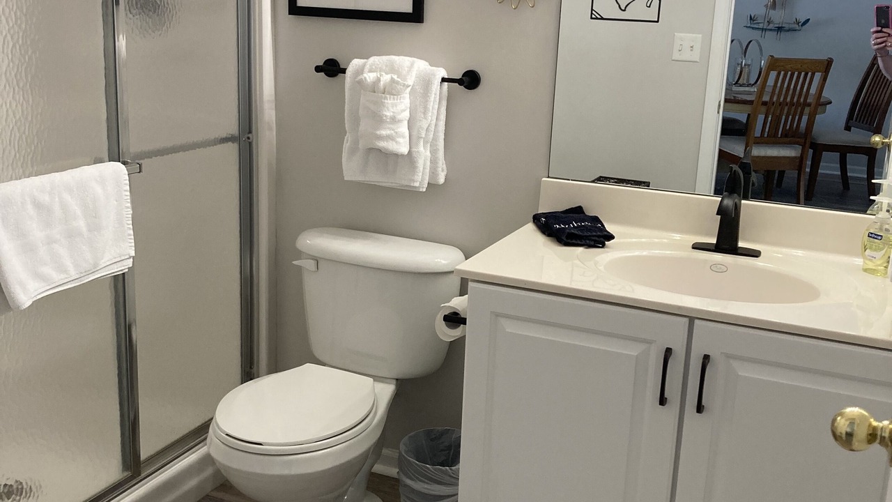Photo of Bathroom in Camdenton