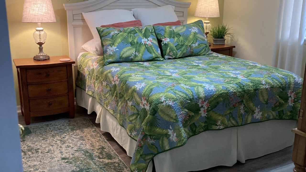 Photo of Bedroom in Camdenton