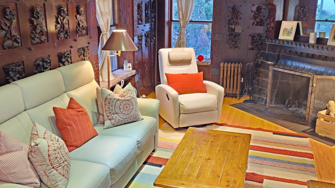 Photo of Livingroom in Northwest Philadelphia