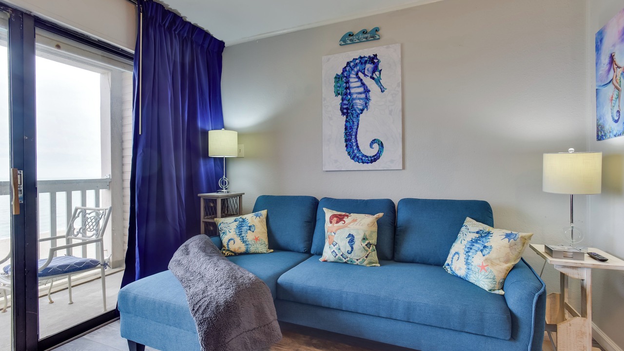 Photo of Livingroom in North Beach