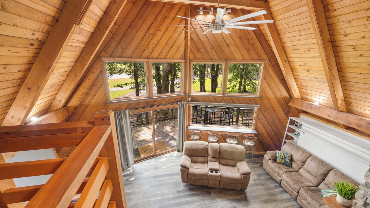 Photo of Livingroom in Mount Juliet