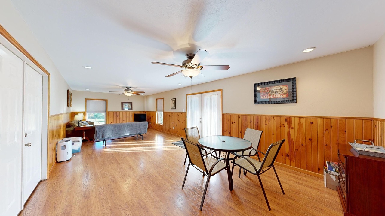 Photo of Bedroom in Tallassee