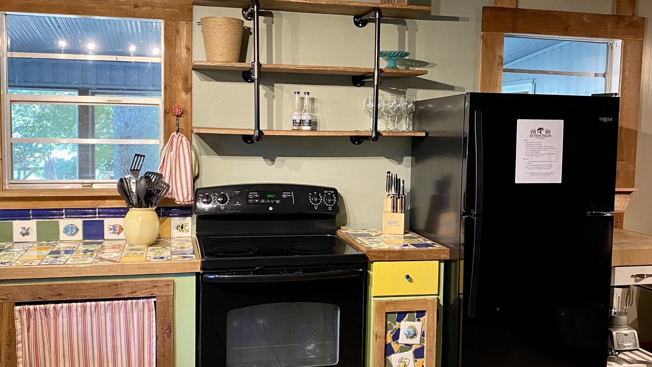 Photo of Kitchen in Guntersville