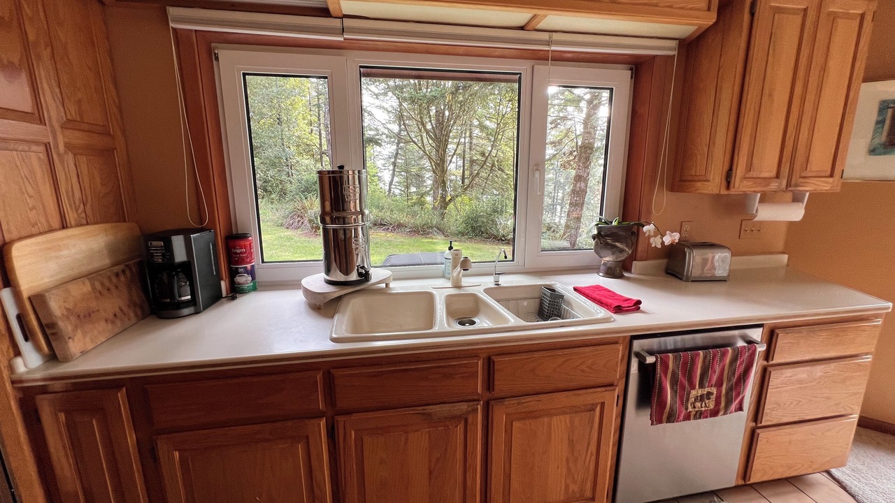 Photo of Kitchen in Port Orford