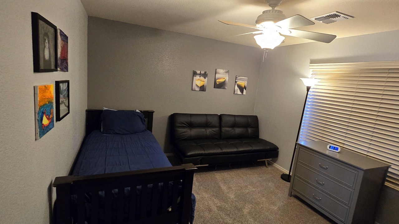 Photo of Bedroom in Sunridge Estates