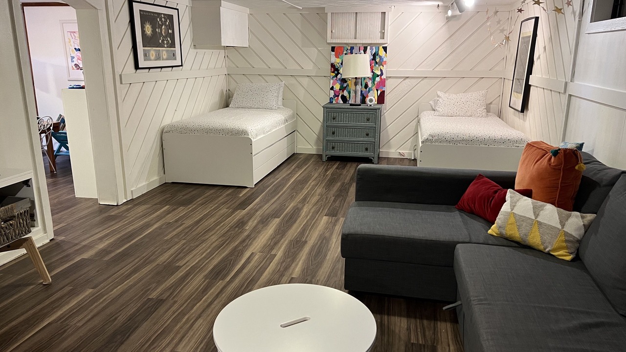 Photo of Livingroom in Shorewood-Tower Hills-Harbert