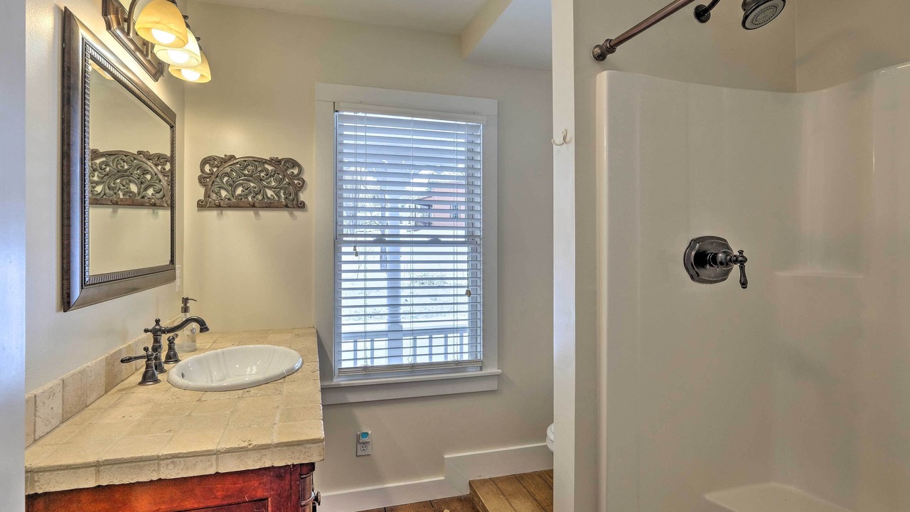 Photo of Bathroom in Warrensburg