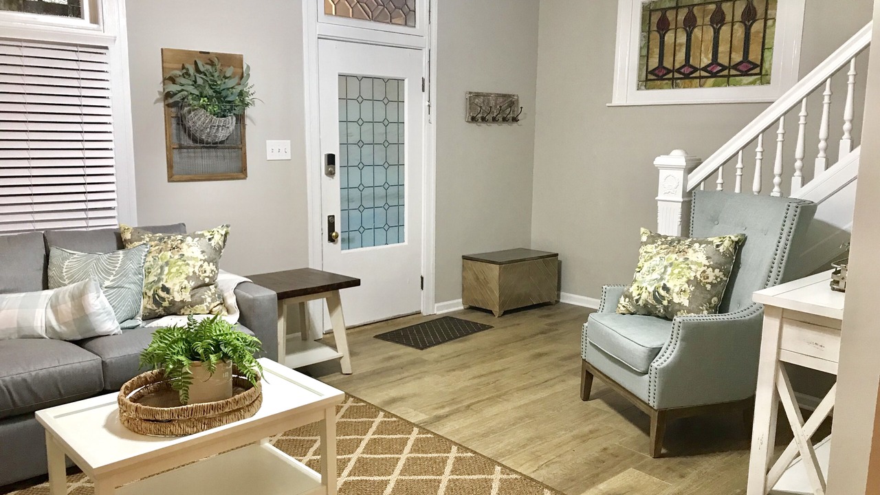 Photo of Livingroom in Dayton