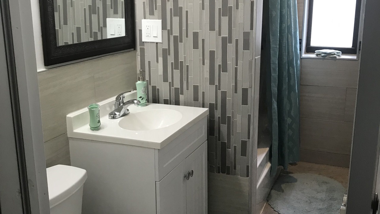 Photo of Bathroom in Bedford-Stuyvesant