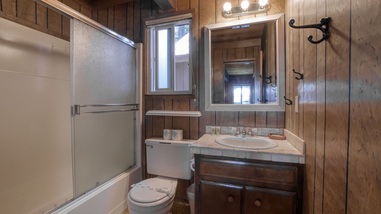 Photo of Bathroom in Truckee