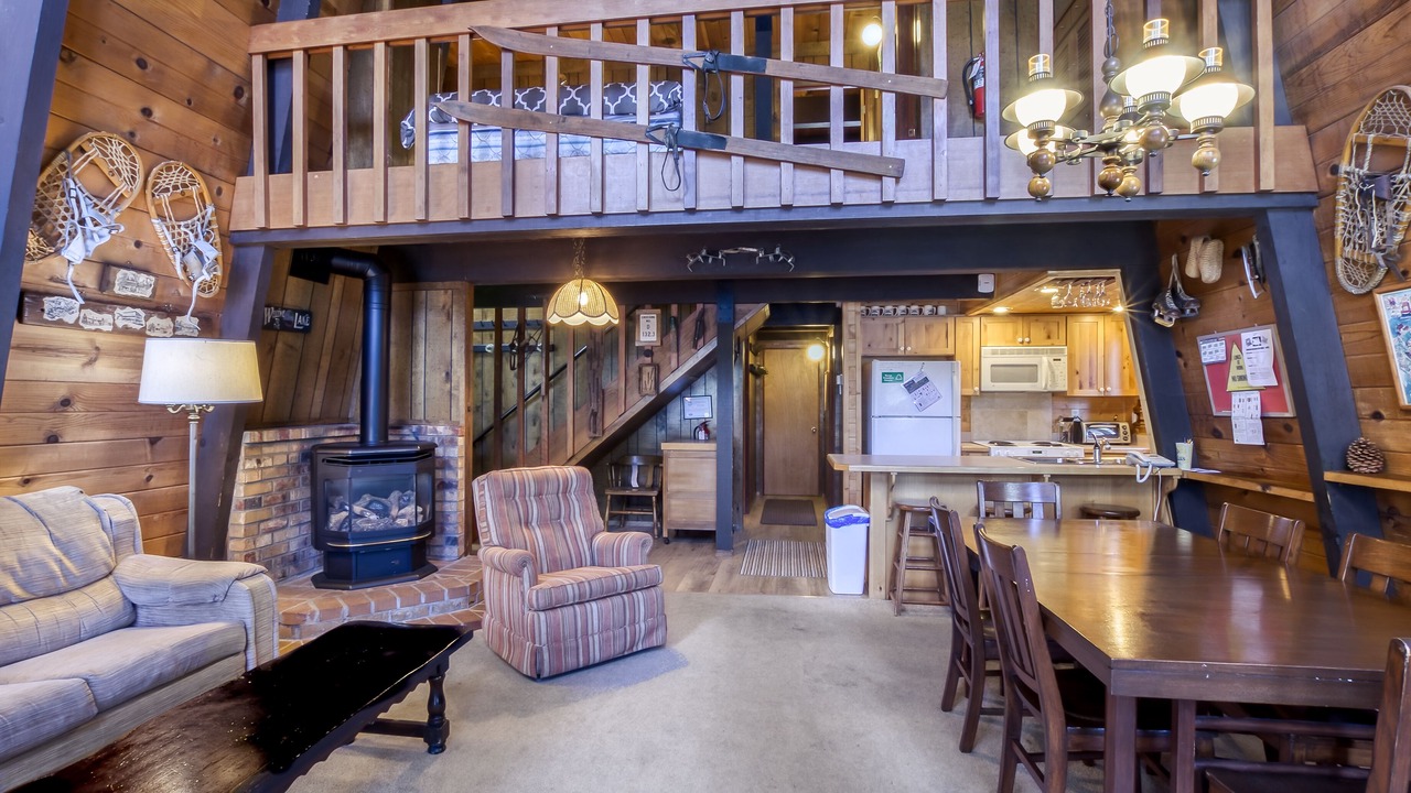 Photo of Livingroom in Truckee