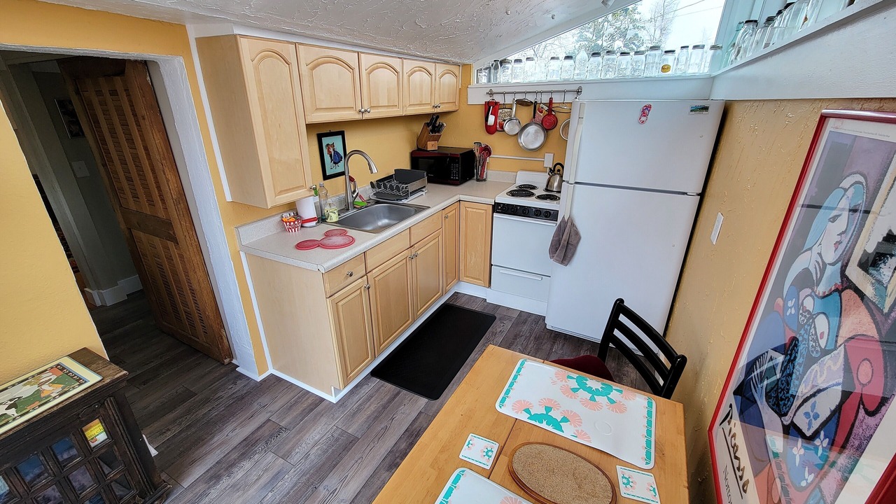 Photo of Kitchen in University Hill