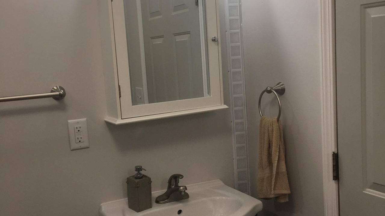 Photo of Bathroom in Lake Koshkonong