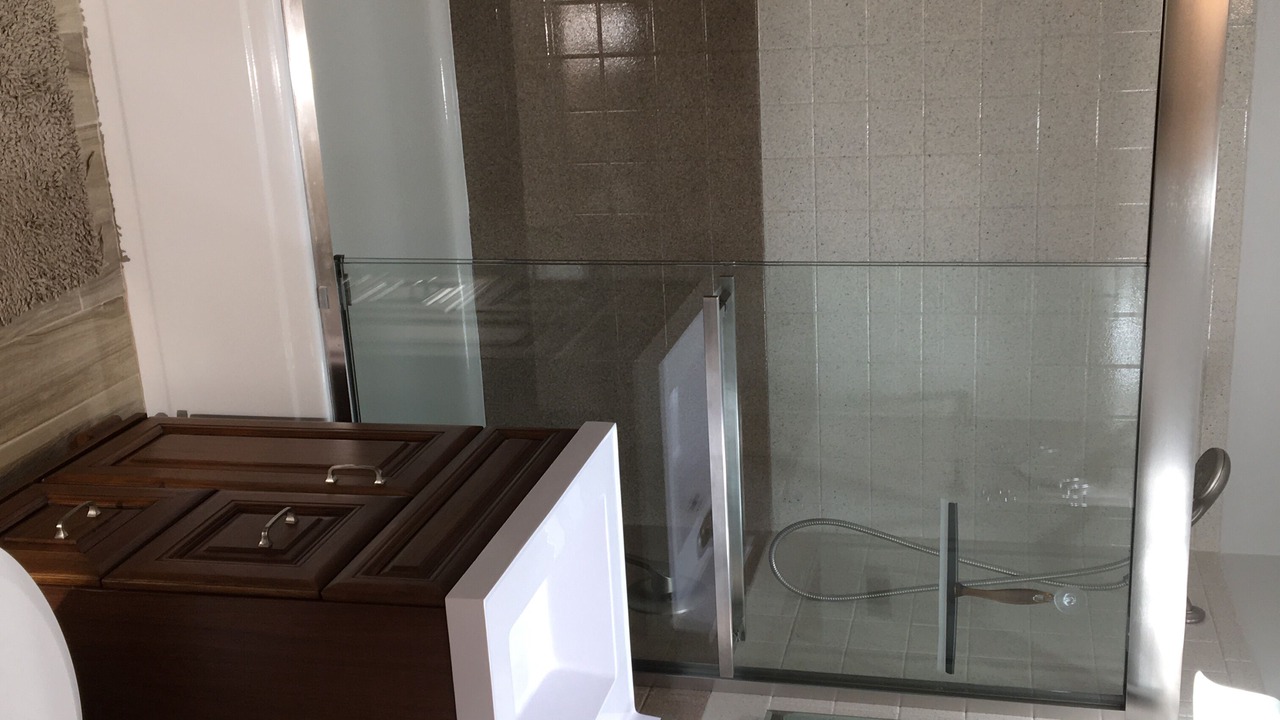 Photo of Bathroom in Lake Koshkonong