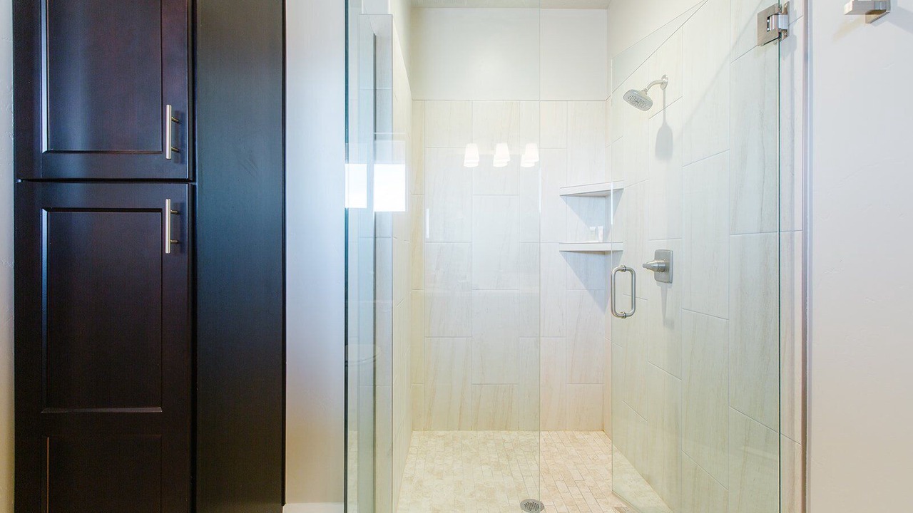 Photo of Bathroom in Hurricane