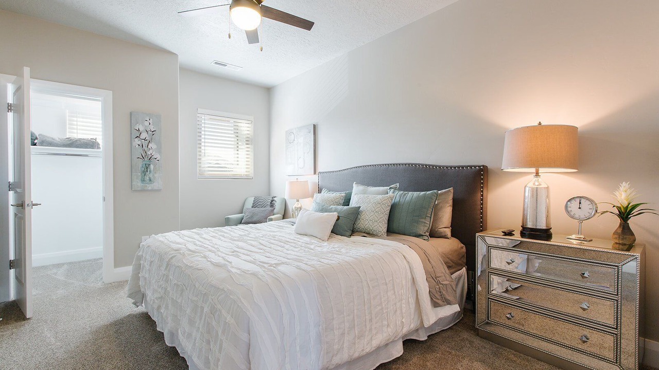 Photo of Bedroom in Hurricane