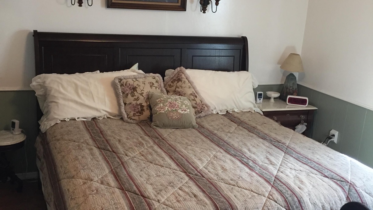 Photo of Bedroom in Knoxville