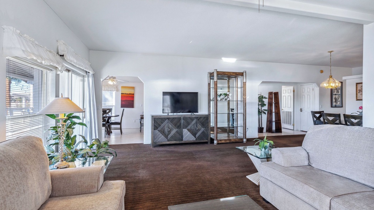 Photo of Livingroom in Mohave Valley