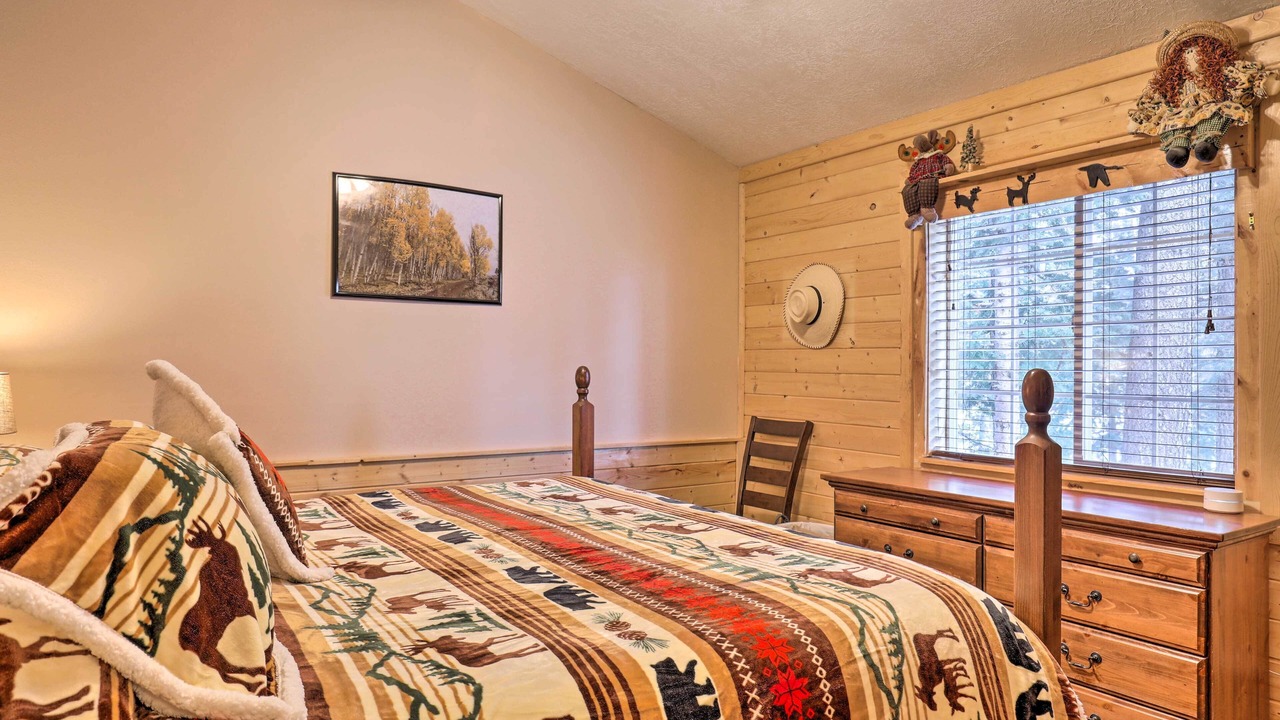 Photo of Bedroom in Meadow View Heights