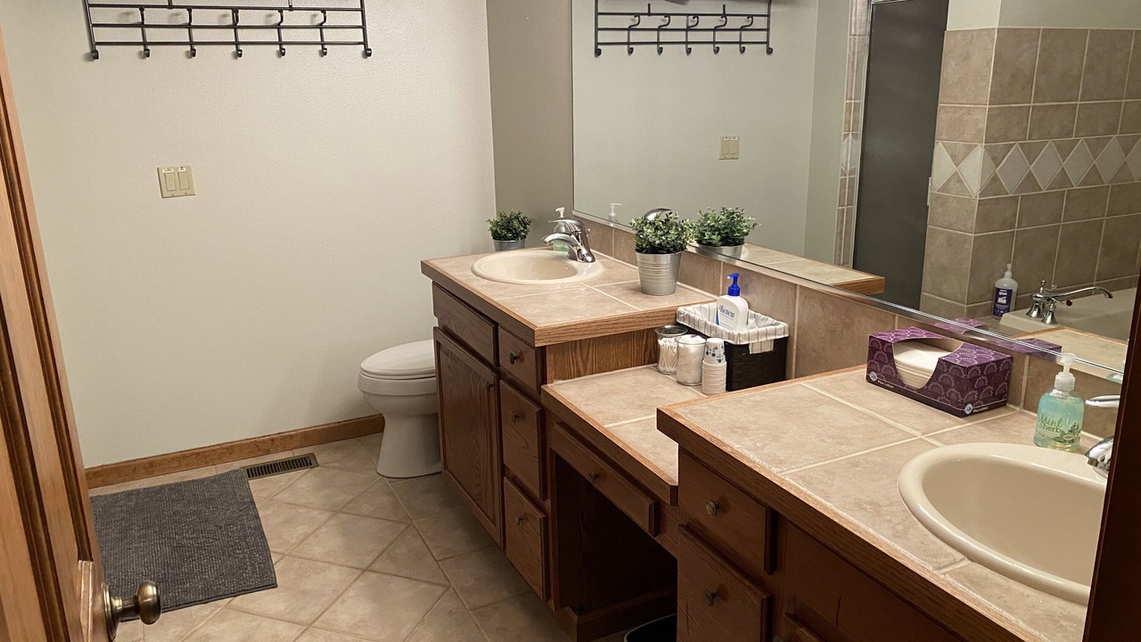 Photo of Bathroom in Aspen Brook
