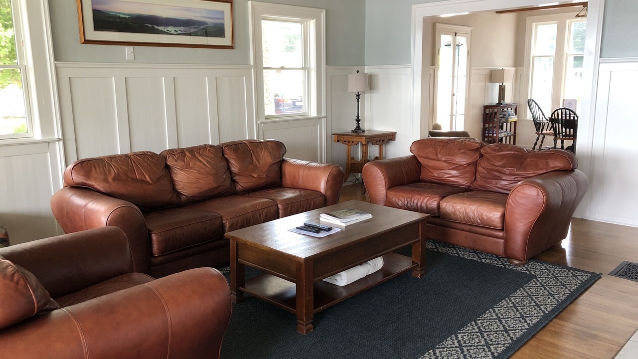 Photo of Livingroom in Lake George