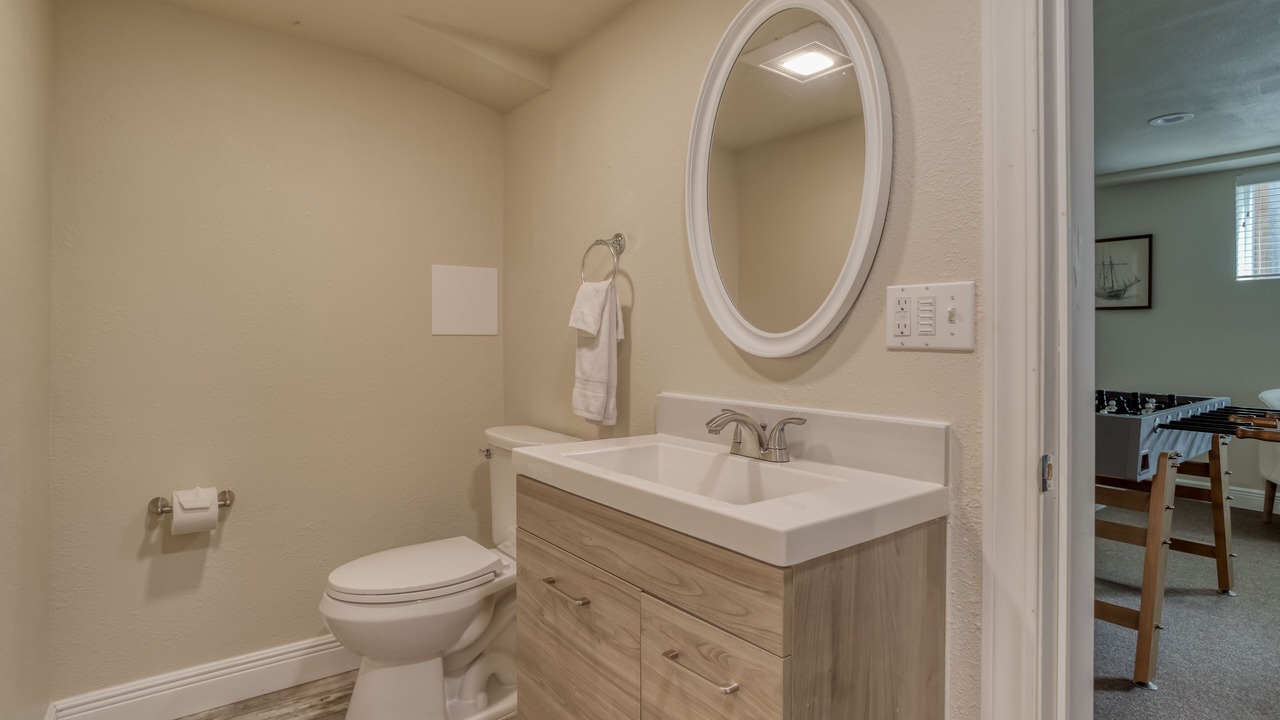Photo of Bathroom in Seaside
